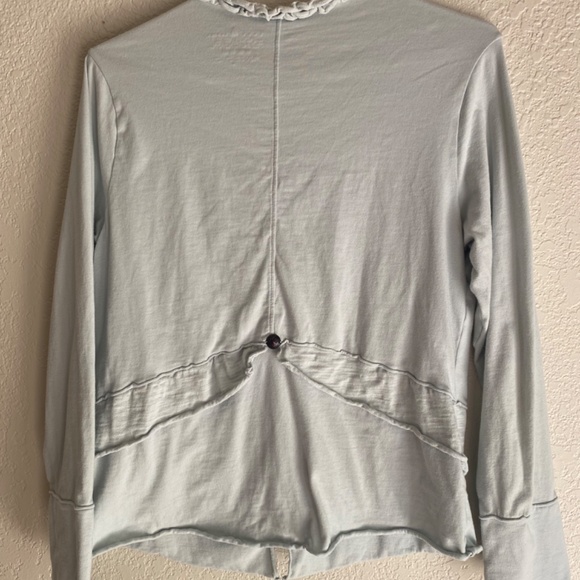 Light weight Jacket - Picture 2 of 3